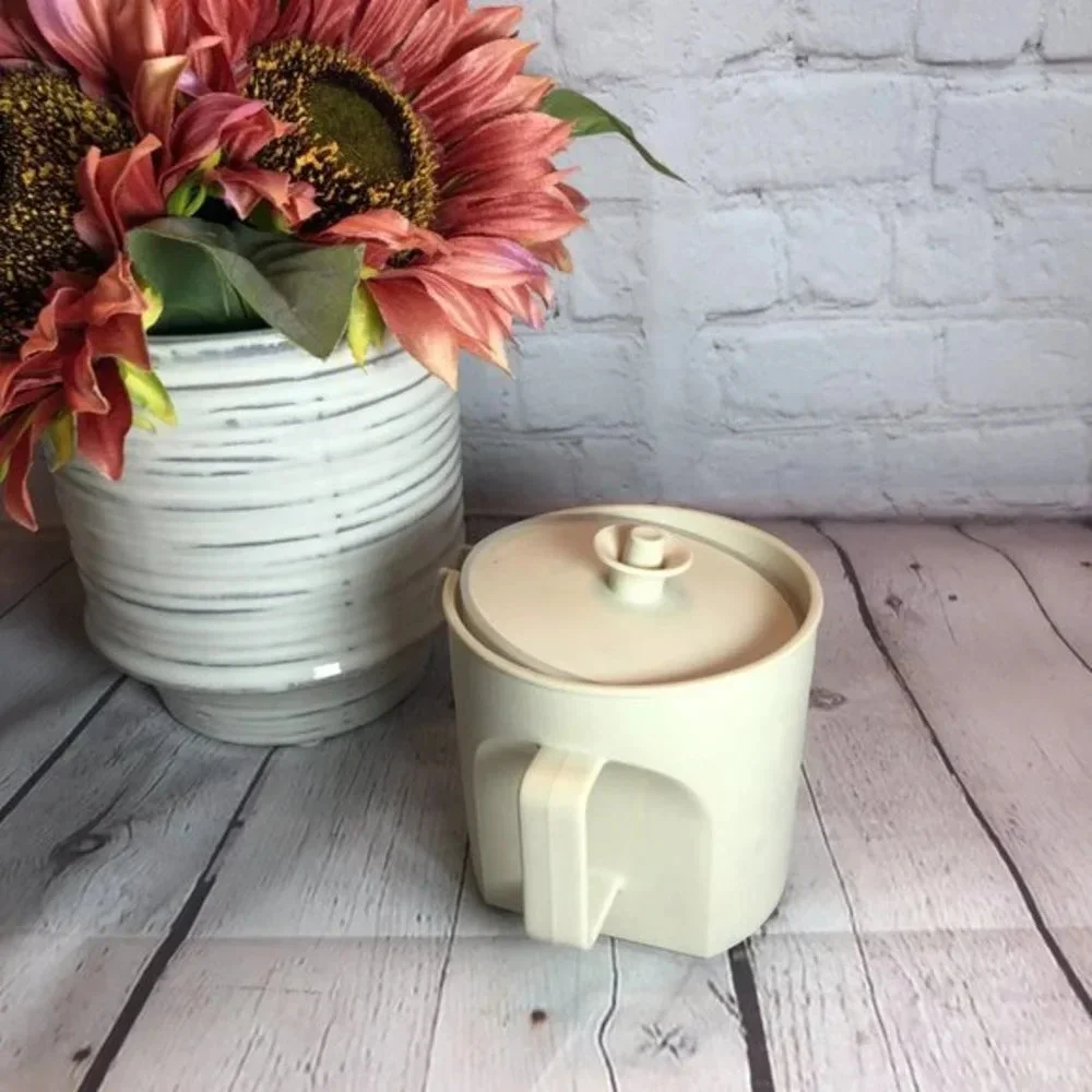 Vintage tupperware almond SUGAR container with 3 part seal